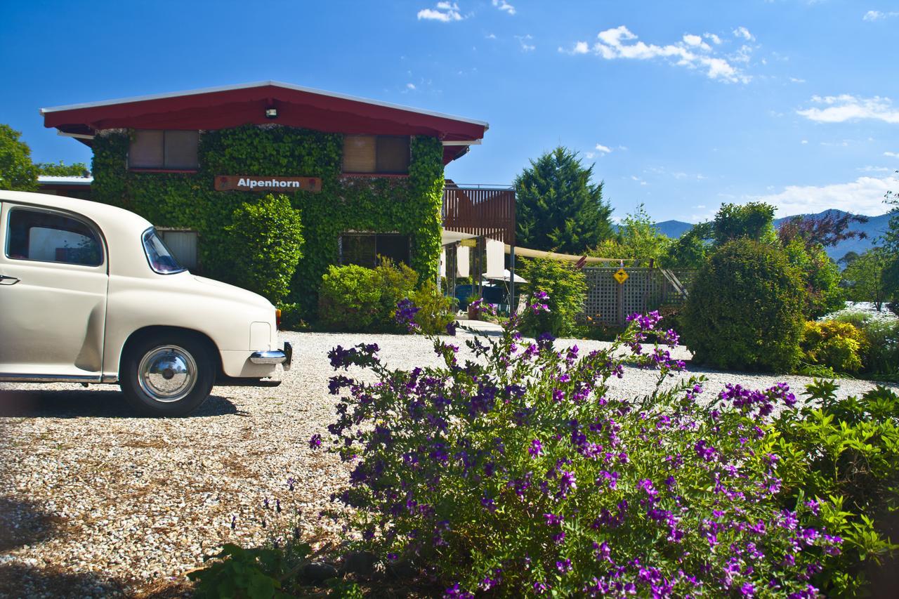 Alpenhorn Holiday Units Mount Beauty Exterior foto