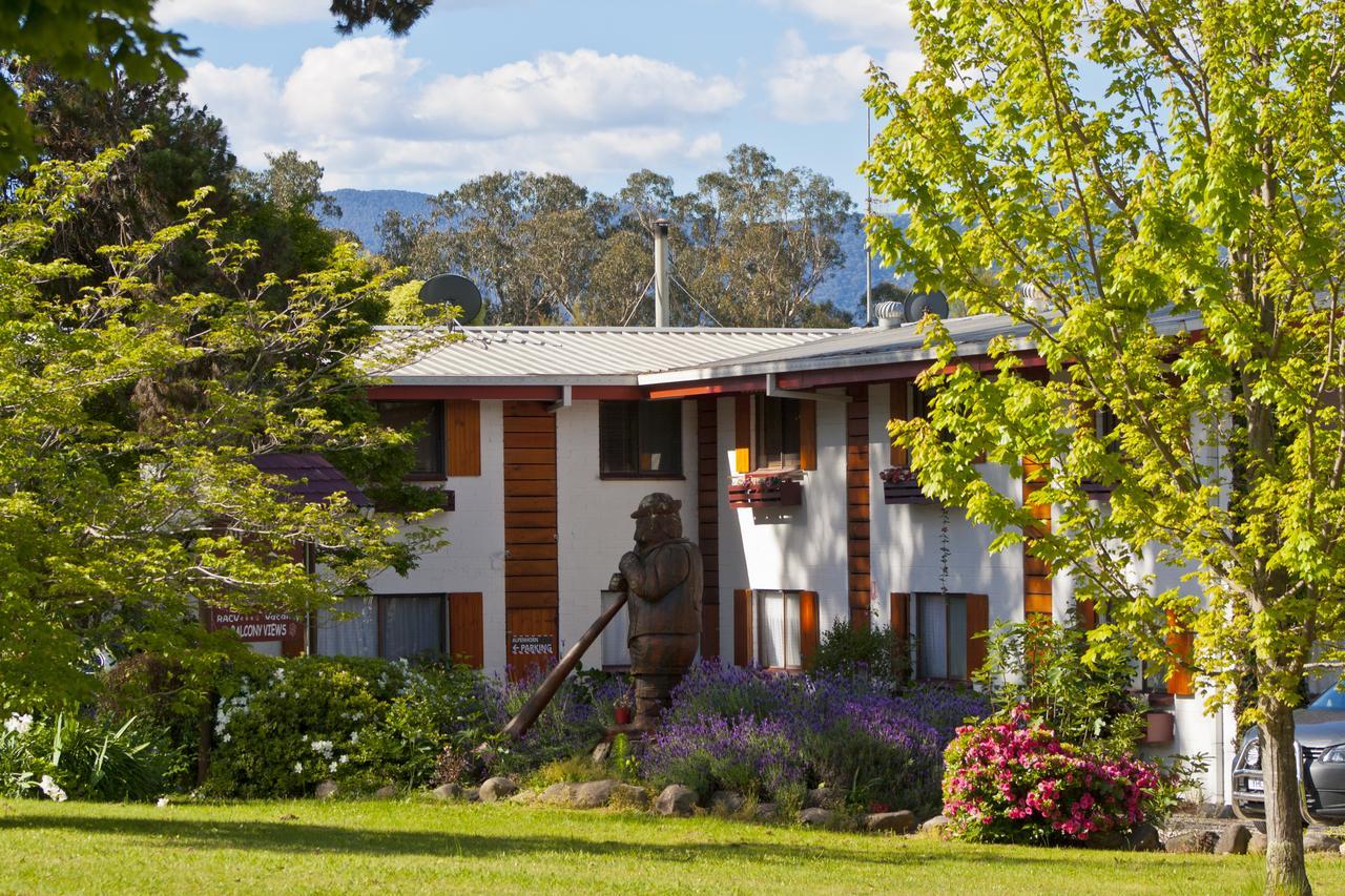 Alpenhorn Holiday Units Mount Beauty Exterior foto